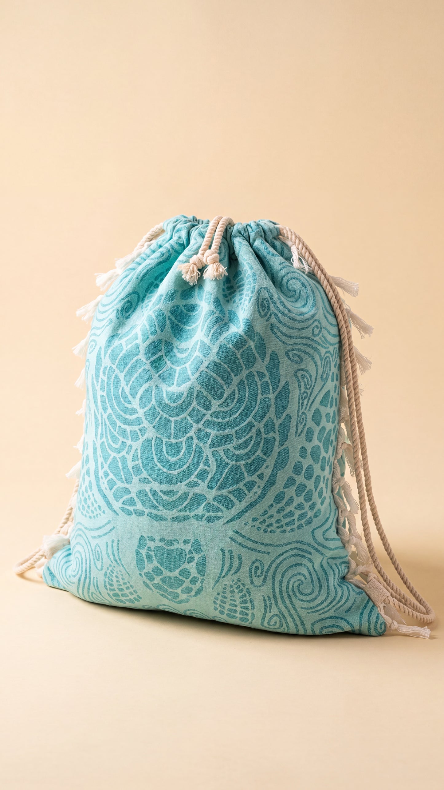 VARIANT-AQUA Aqua sea-turtle print drawstring beach bag