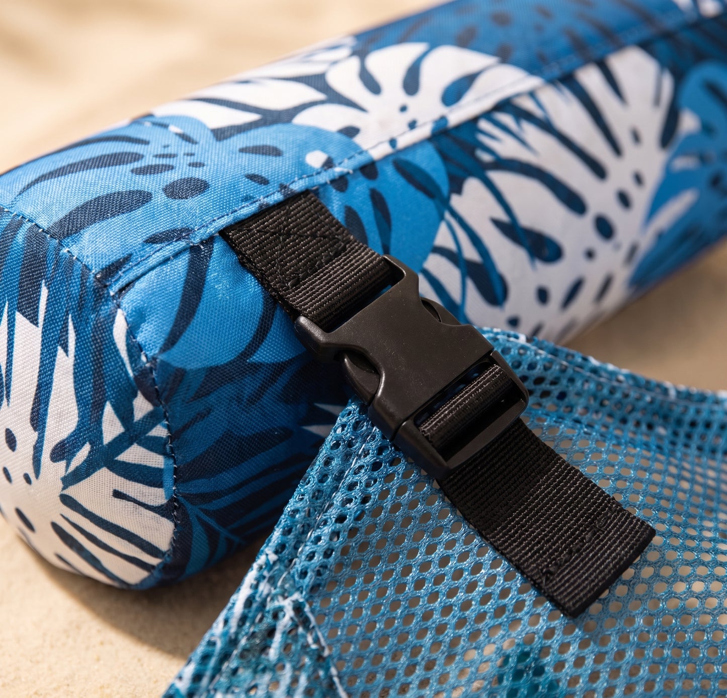 AquaLounger mesh seat and adjustable strap detail